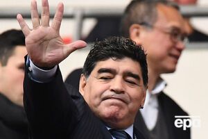 Марадона сравнил Трампа с куклой Сhirolita