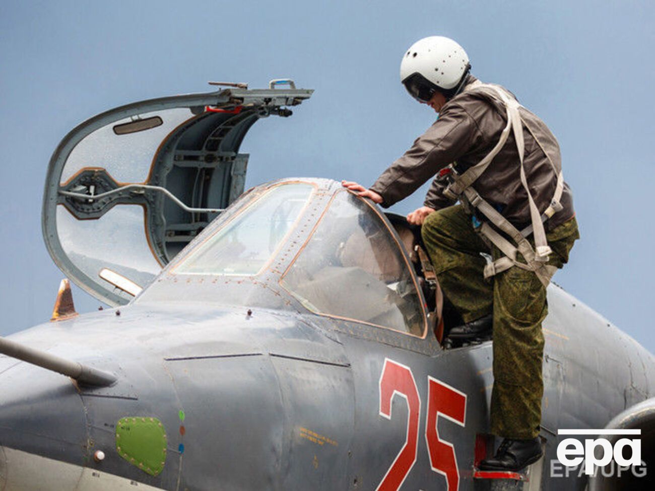 Міноборони РФ повідомило про загибель пілота Су-25