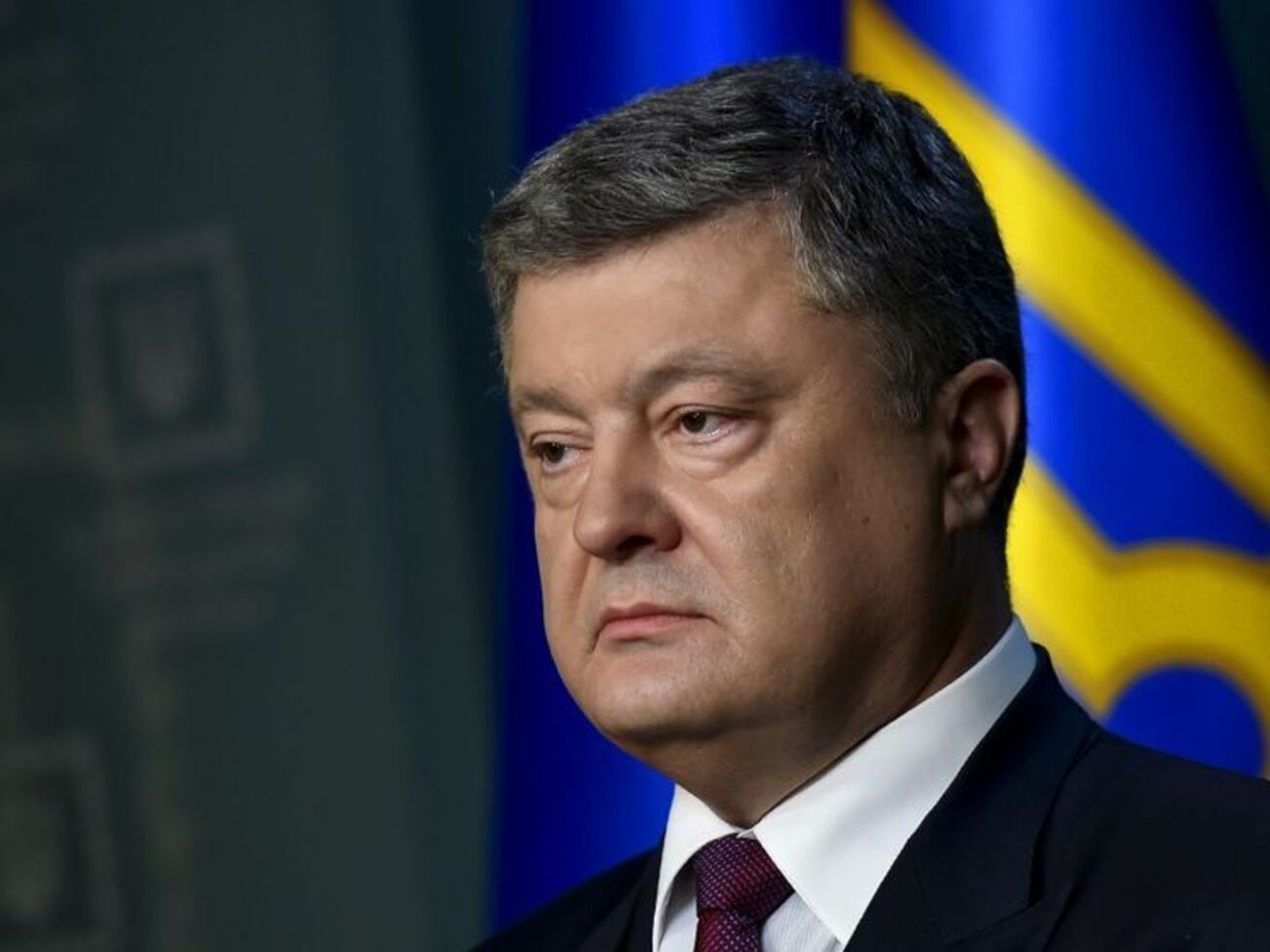 Порошенко подписал указ о стипендиях для детей погибших журналистов