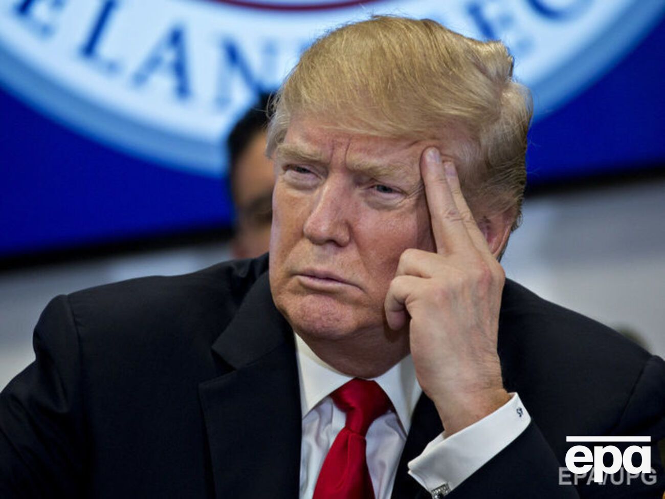 Трамп выразил сожаление, что&nbsp;в США никто не говорит о росте числа рабочих мест и повышении уровня заработной платы