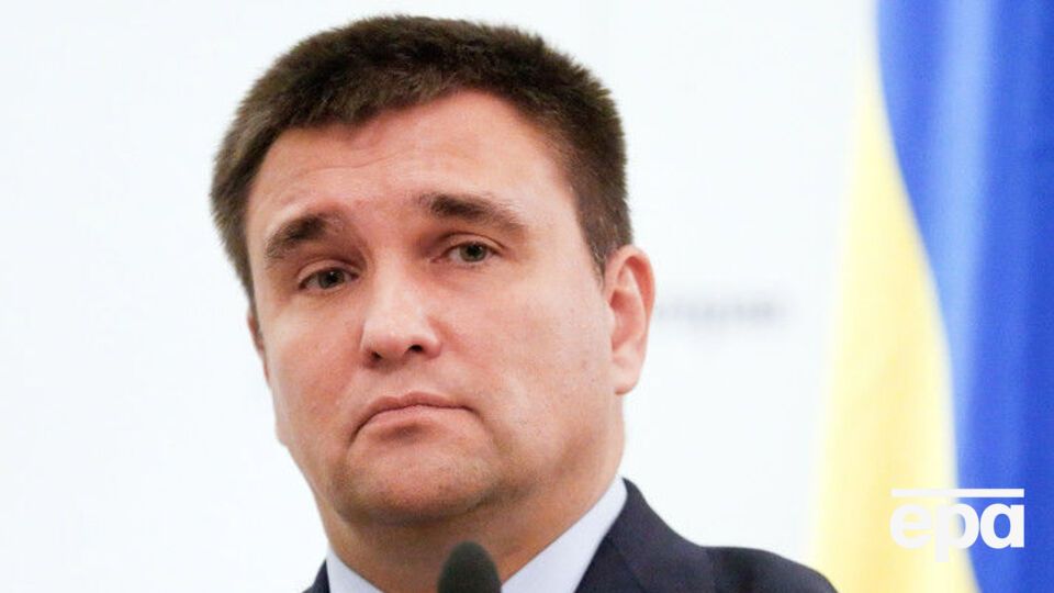 Климкин осудил вероятную попытку поджога здания в Ужгороде