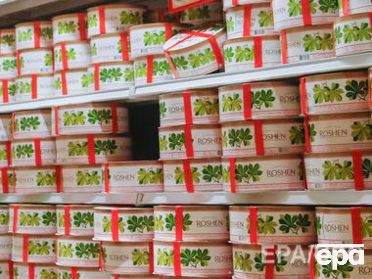 Суд рассмотрит иск Roshen против "Ашана" 15 февраля