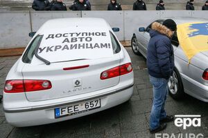 Загалом в Україні перебуває майже 425,4 тис. автомобілів з іноземною реєстрацією