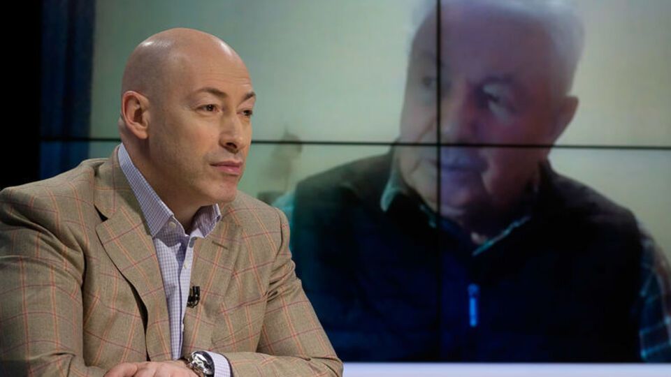 Войнович: Желаю, чтобы Украина ускорила свой путь к Европе, в том направлении, куда она пошла. И надеюсь, что Россия тоже в скором времени встанет на этот путь и разум возобладает