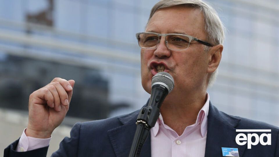 Касьянов: Одного даже попросили забрать сына из швейцарской школы на обучение в Россию