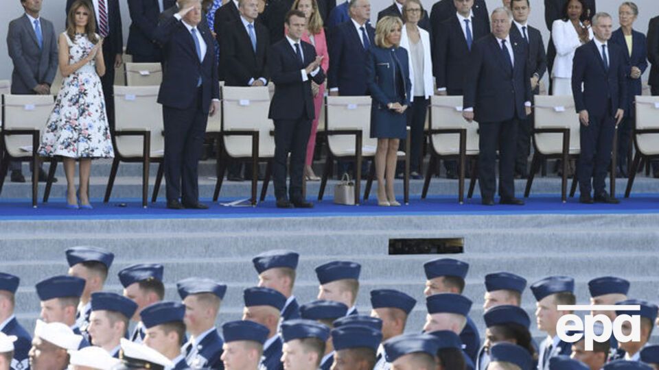 Мысль о проведении парада у Трампа появилась после посещения Парижа летом 2017 года