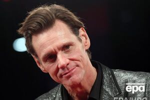 Керри: Я продаю свои акции в Facebook и удаляю страницу