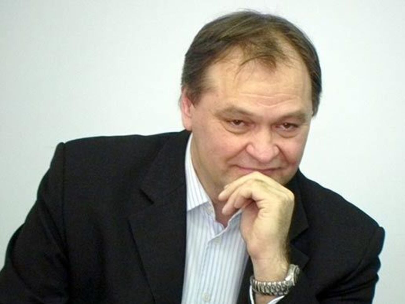 Пономарьов: Є поняття "журналісти", це мають на увазі професіоналів своєї справи. А є "журналюги", які хочуть зазирати в туалети, зазирати, хто як їсть, хто як пісяє