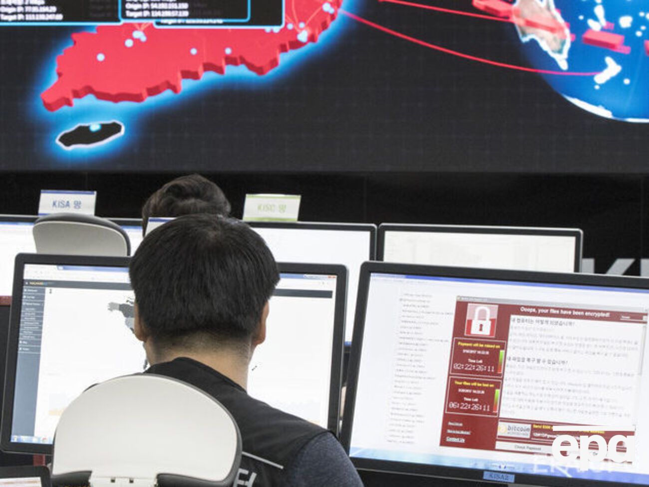 Хакеры получили доступ к данным работников крупных технологических компаний, сотрудничающих с минобороны США