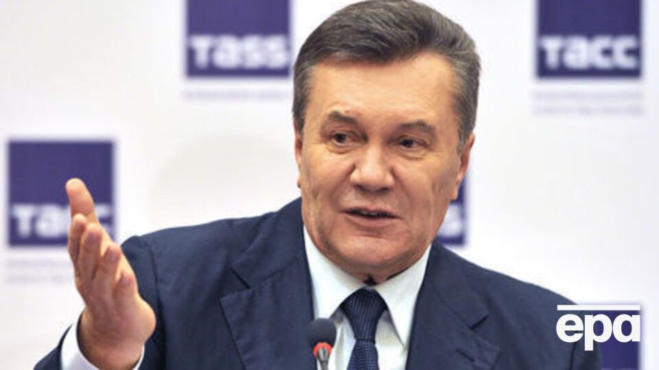 Адвокатів Януковича обвинувачують у спробі затягування справи
