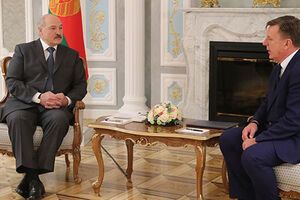 Лукашенко встретился с премьером Латвии