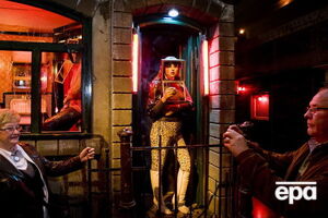 Правила экскурсий в квартале красных фонарей ужесточили