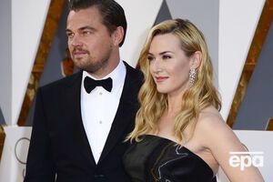 Актеры выставили на аукцион три ужина