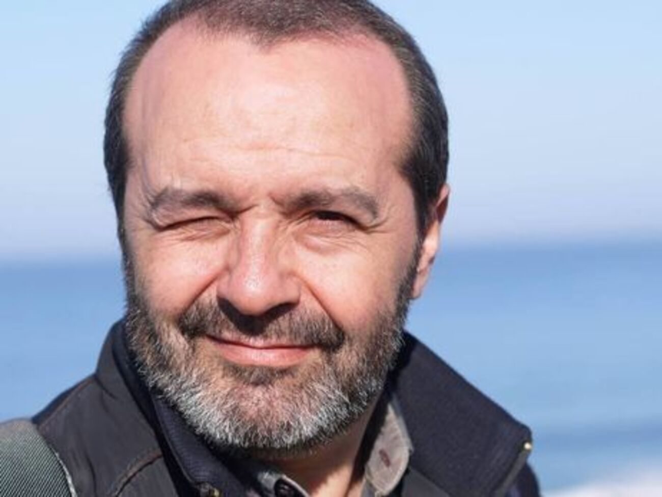 Коллизия с Дерипаской напомнила: В мире маленьких людей очень много есть бл...дей. И бывают эти бл...ди – реже тети, чаще – дяди