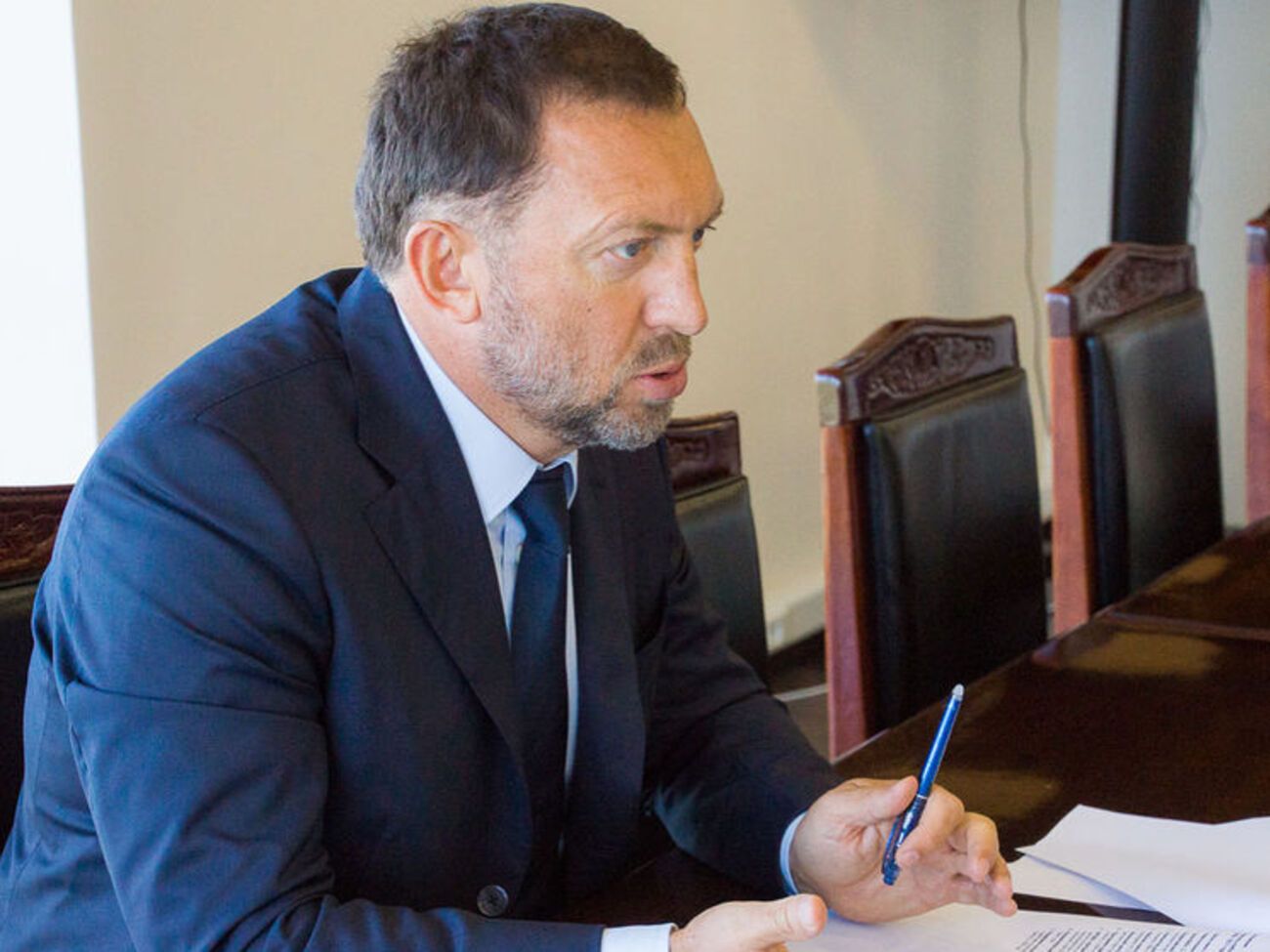 Сейчас комментарии под последним постом Дерипаски в Instagram закрыты