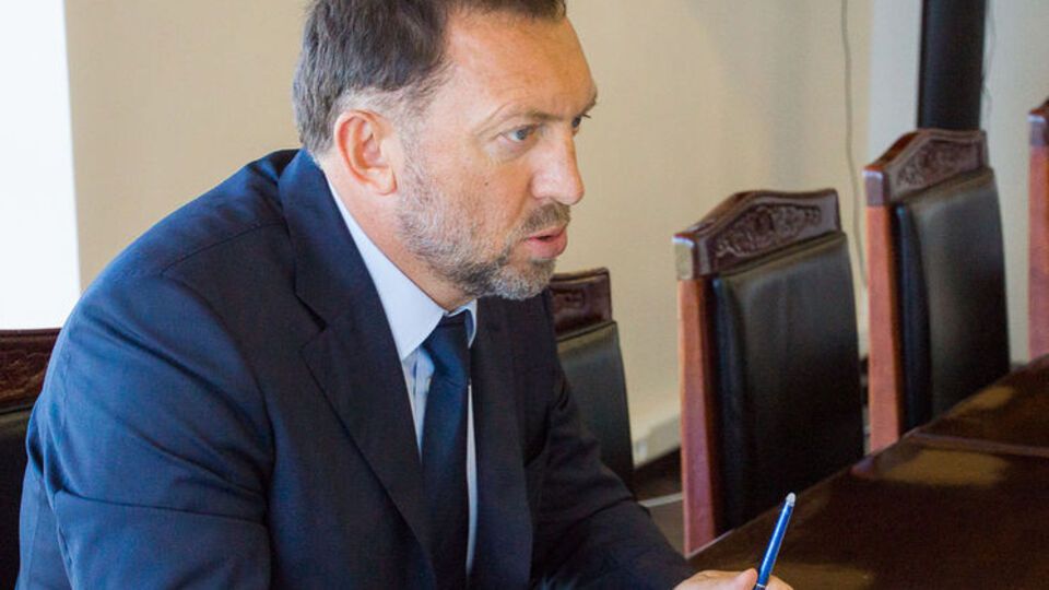 Сейчас комментарии под последним постом Дерипаски в Instagram закрыты