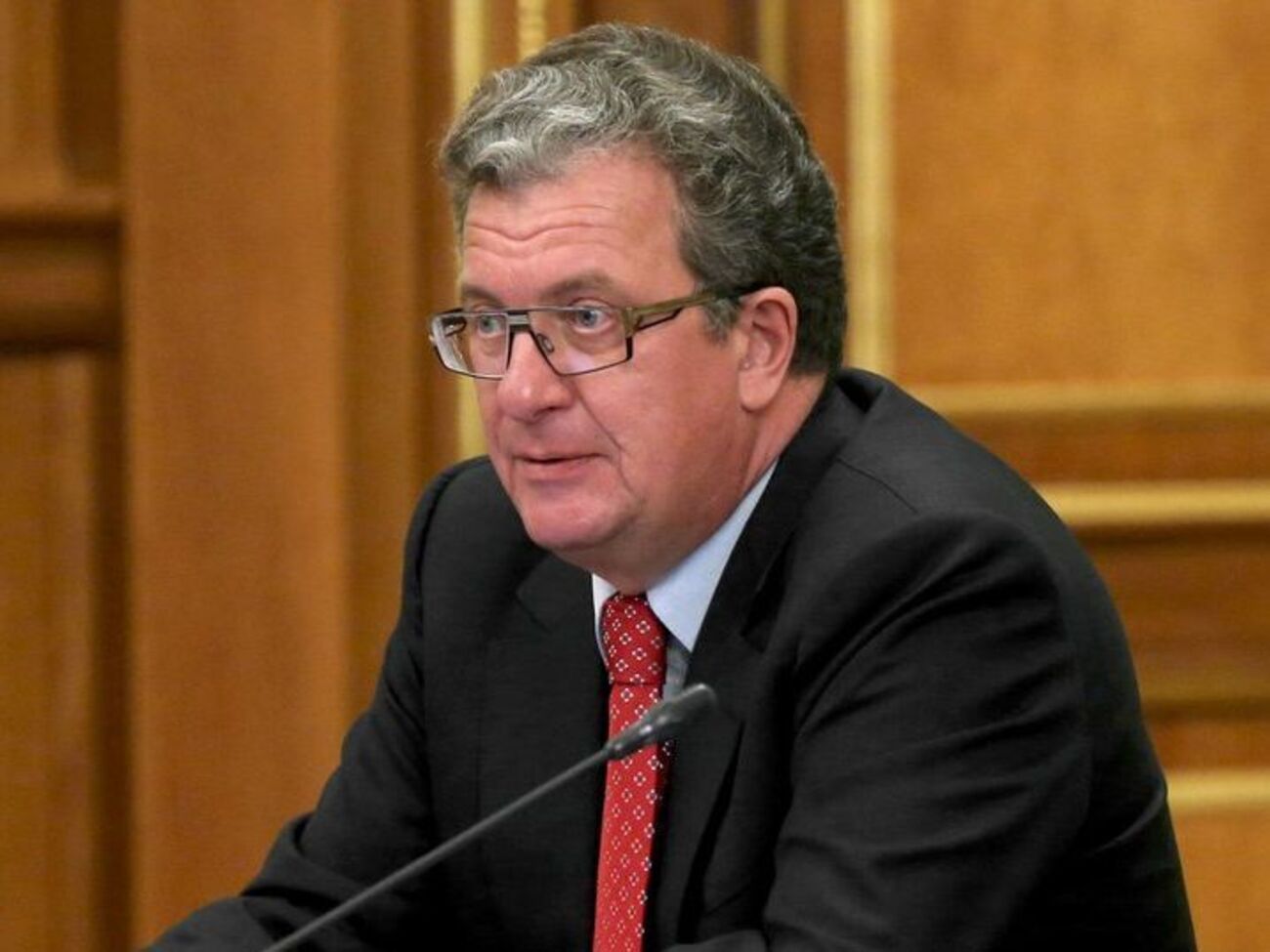 Приходько (на фото) заявил, что Навальный "сумбурно смешал все возможное и невозможное"