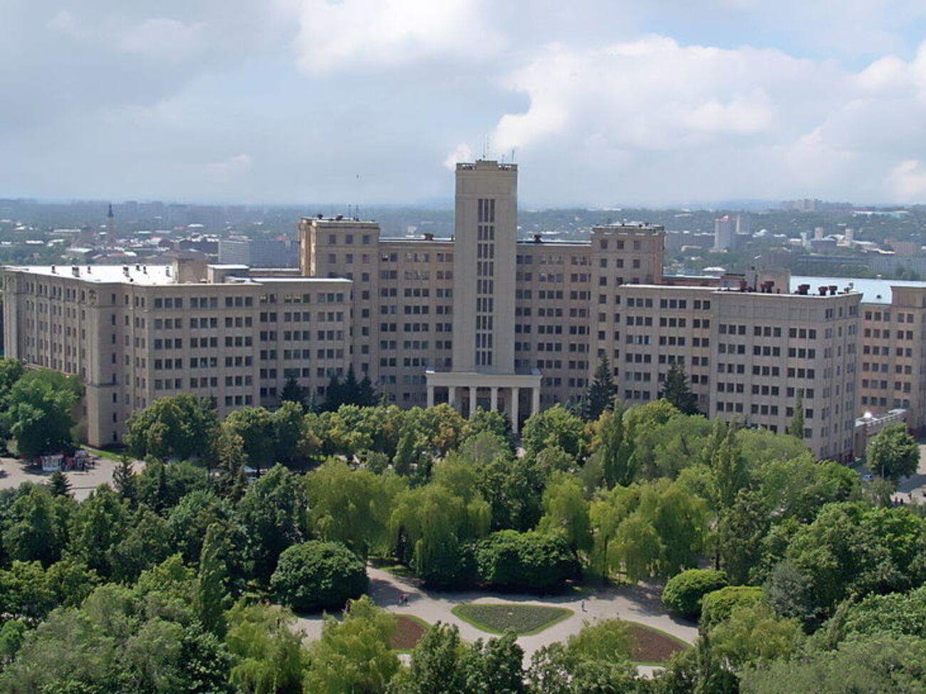 Харьковский университет имени Каразина попал в пятую сотню лучших вузов мира