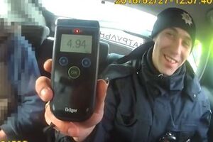 Патрульные зафиксировали рекордный показатель у нарушителя