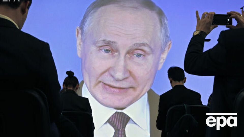 Путін виступав майже дві години