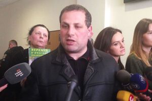 Алексей Донской: Насколько покровители Крысина и Бялая во власти испугались резонанса и внимания общества? Фактически влияние этих покровителей мы видим именно через призму непонятных судебных решений