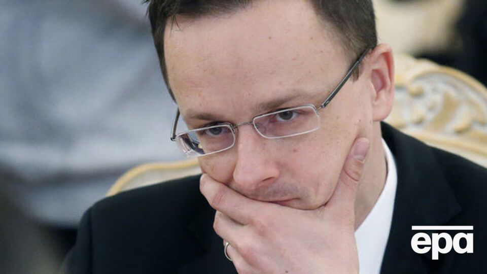 Сіярто: Україна не може сприйматися як країна, яка справді хоче налагодити тісніші зв'язки з Європейським союзом і НАТО