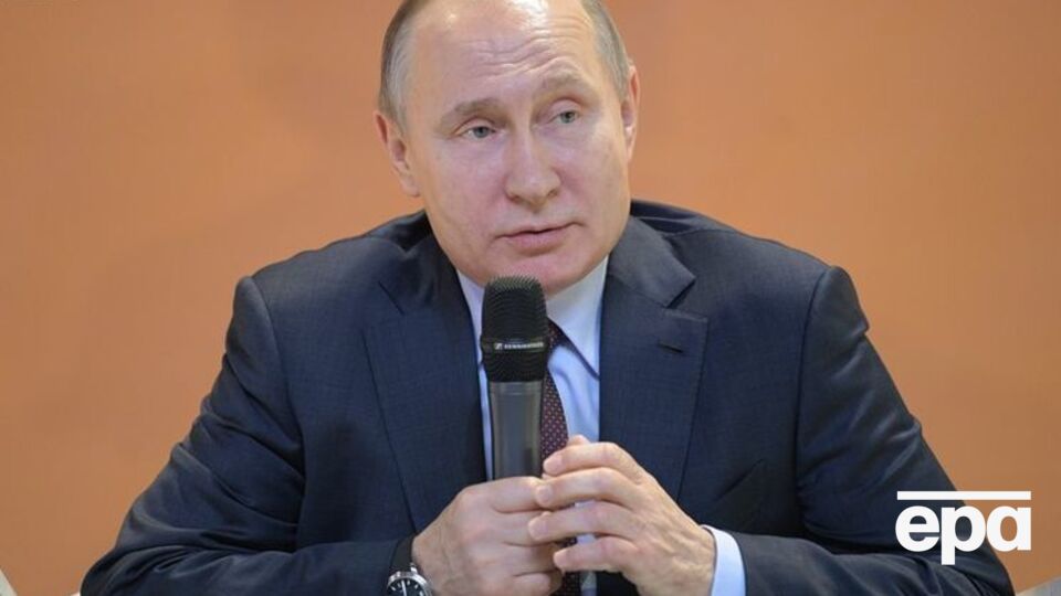 Путин: Мало ли в России известных людей? Он не государственный чиновник, он не состоит на государственной службе, это просто частное лицо