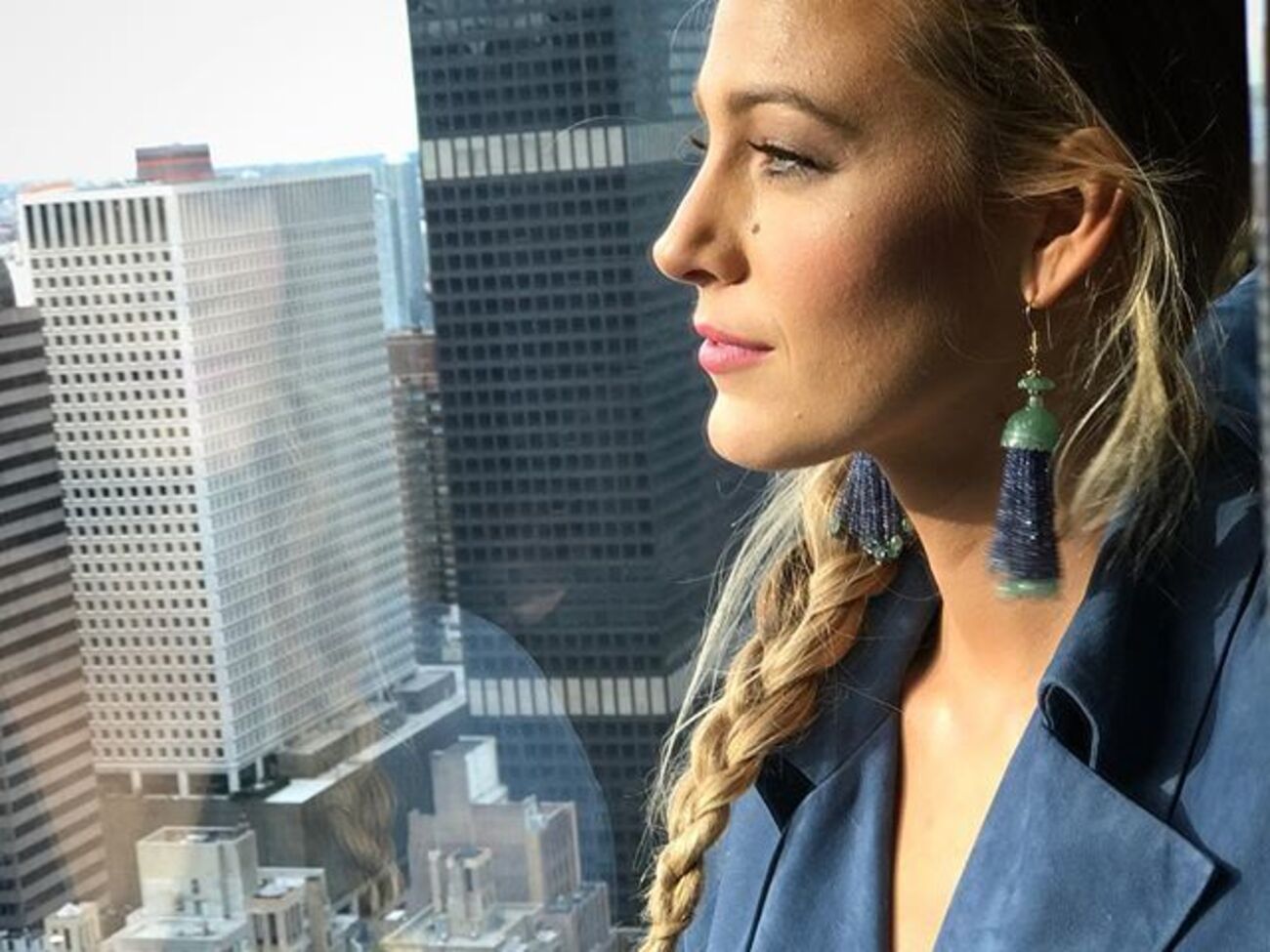 Лайвли поделилась семейным снимком