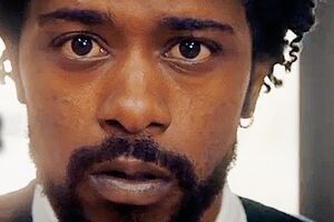 Герой володіє здатністю феноменально змінювати голос