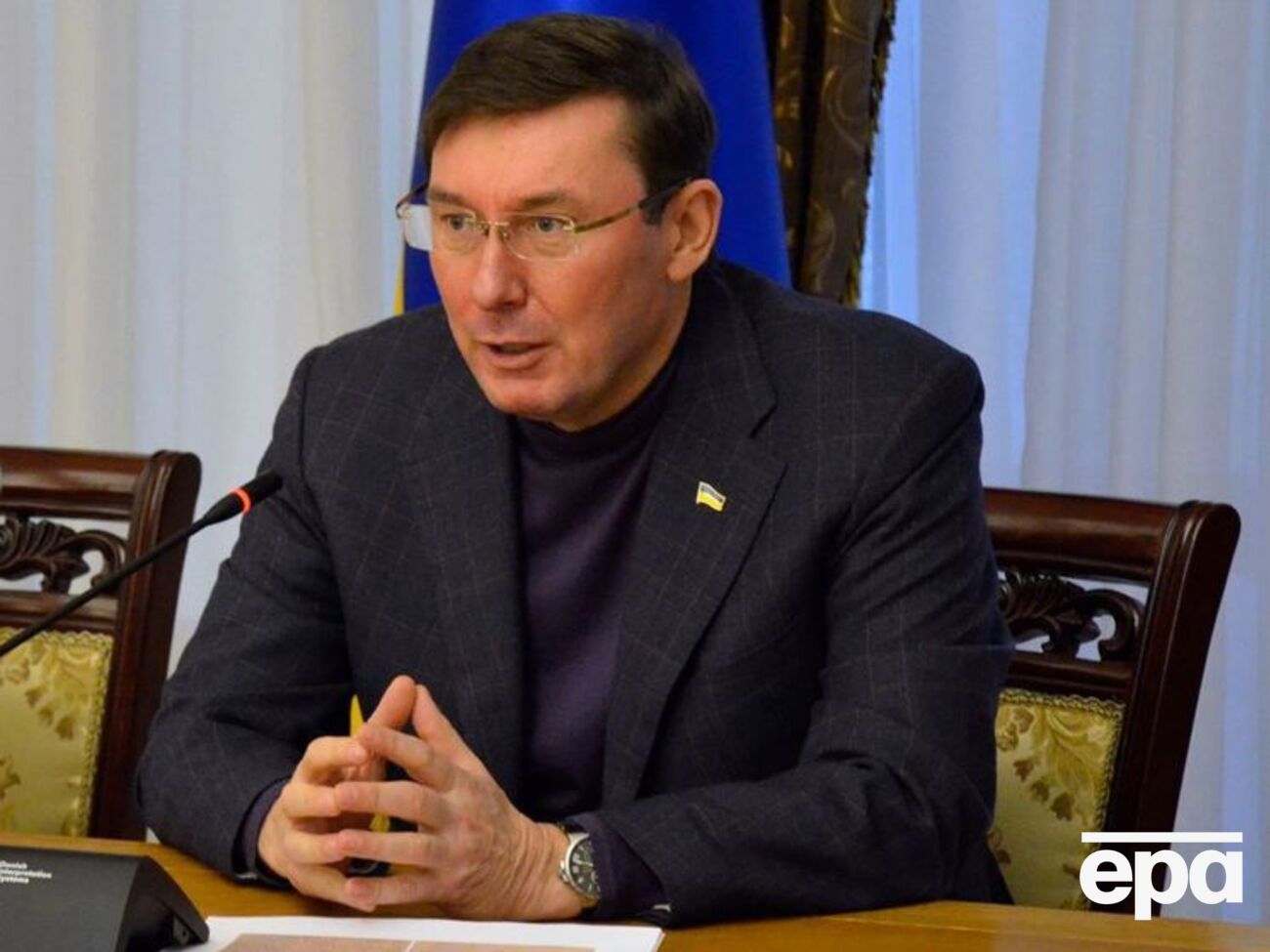 Луценко (на фото) отметил, что Бакулин покинул территорию Украины