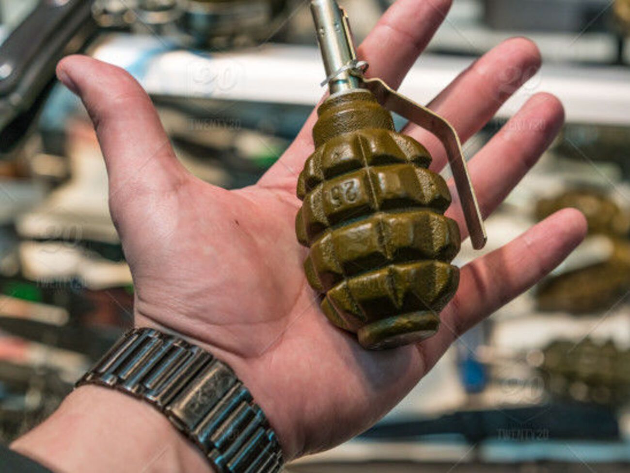 Вибух гранати став причиною загибелі двох людей у Донецьку