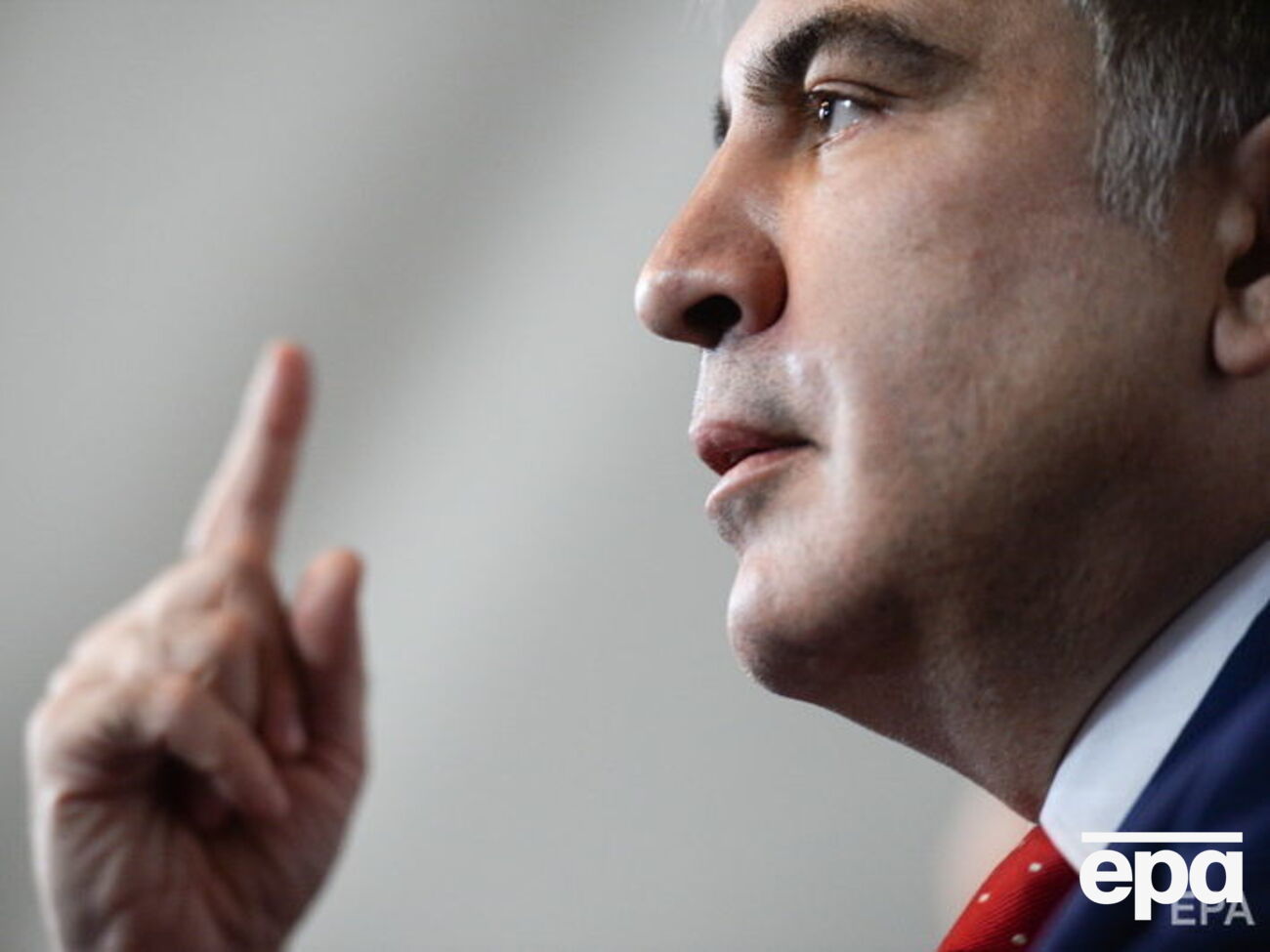 12 февраля Саакашвили выдворили из Украины