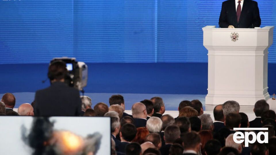Копка: Путін, як фокусник із капелюха, демонстрував здивованій і захопленій публіці все нові й нові дива, створені російським ВПК