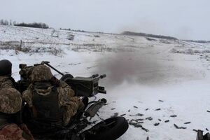 Українських військових обстрілювали на донецькому та луганському напрямках