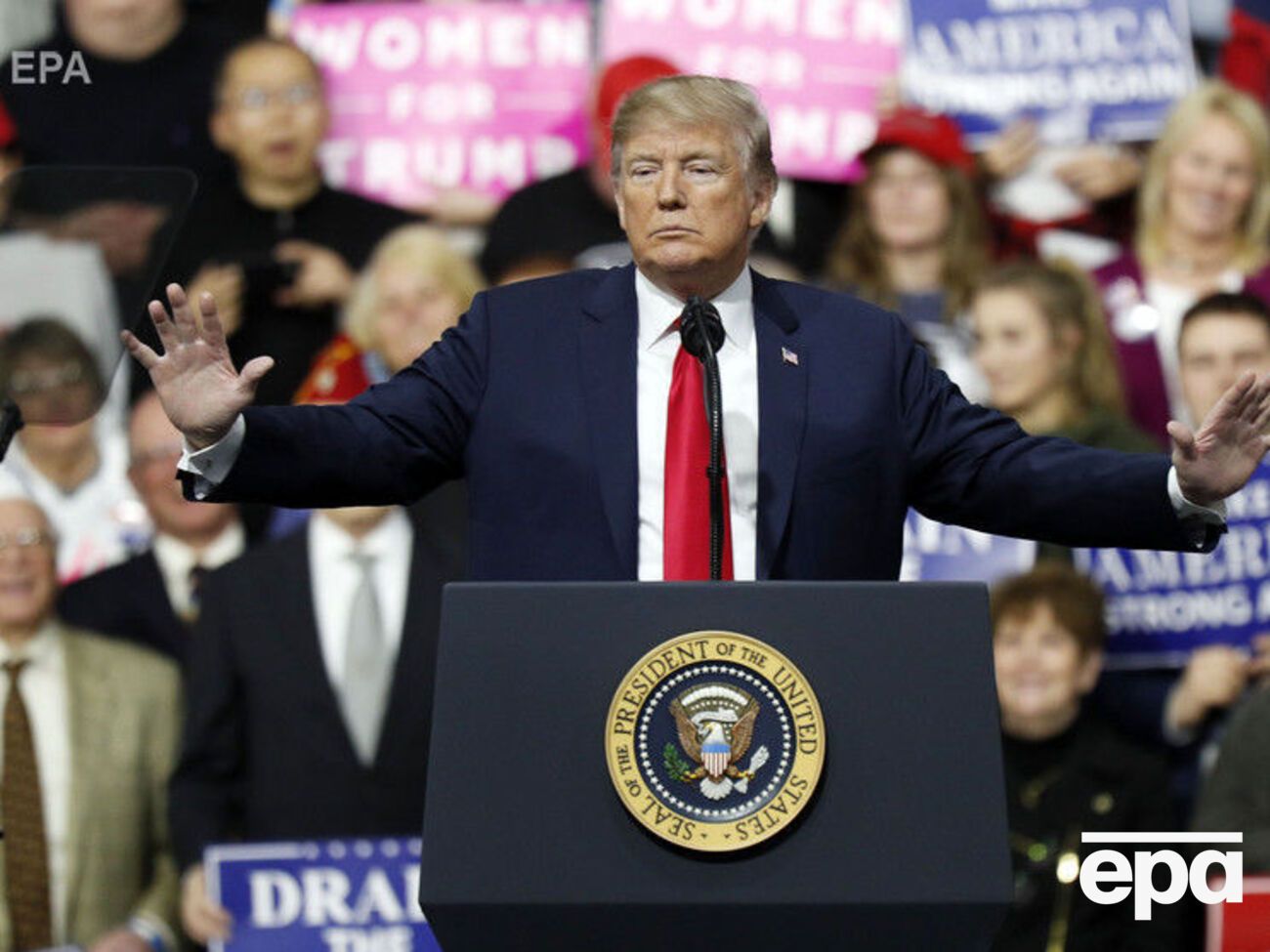 8 ноября 2016 года республиканец Трамп&nbsp;был избран президентом США