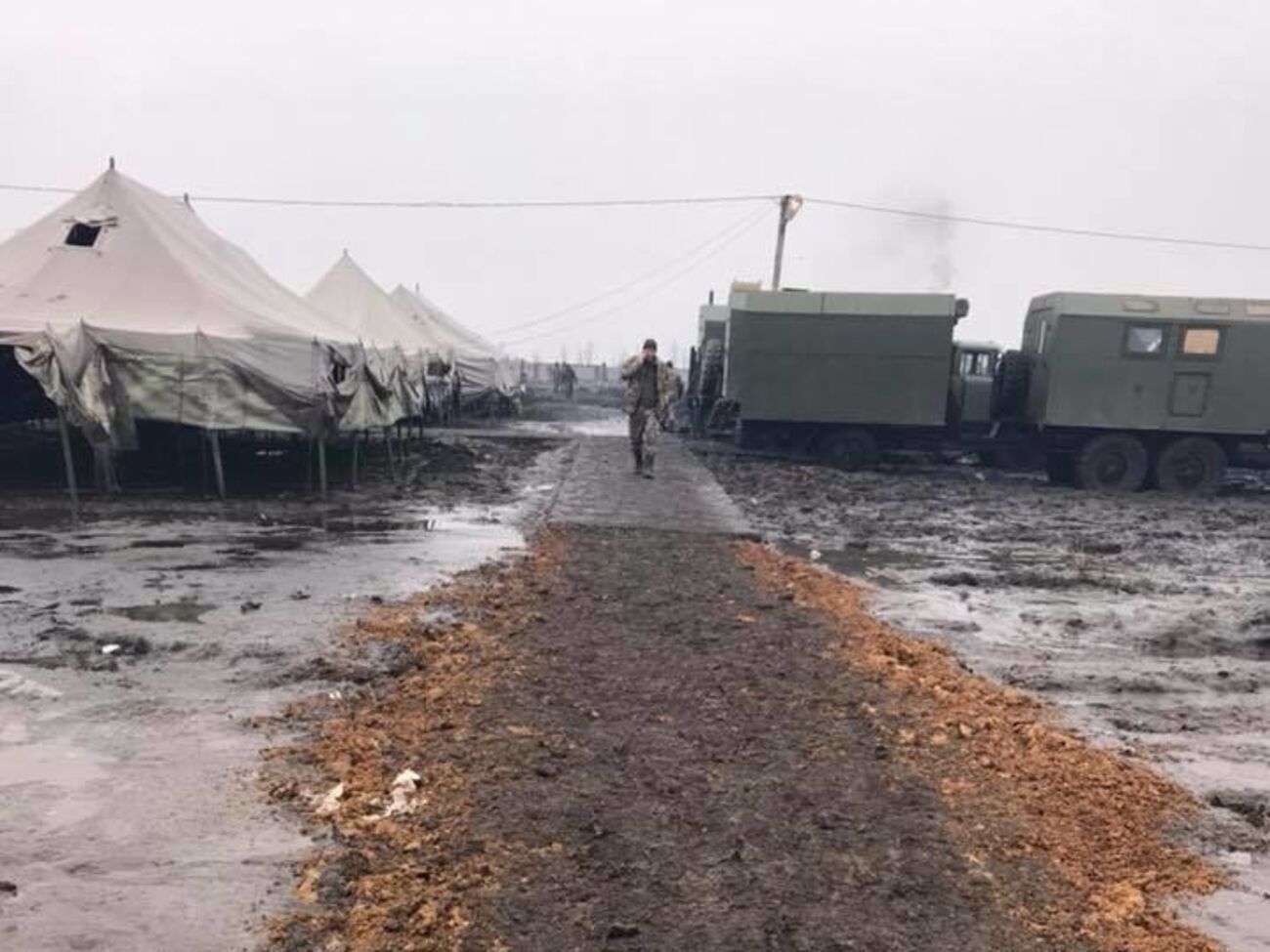 В марте 2018 года украинские военнослужащие заявляли, что на военном полигоне Широкий Лан ухудшились условия для жизни