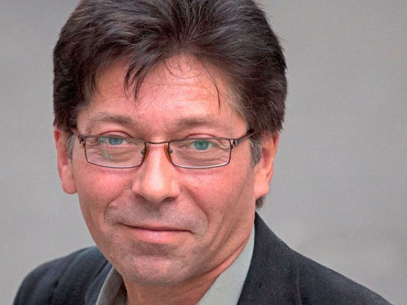 Табаков був, безсумнівно, великим артистом. Підписавши недоумкуватий лист, він не врятував театру, але жахливо забруднив власну репутацію