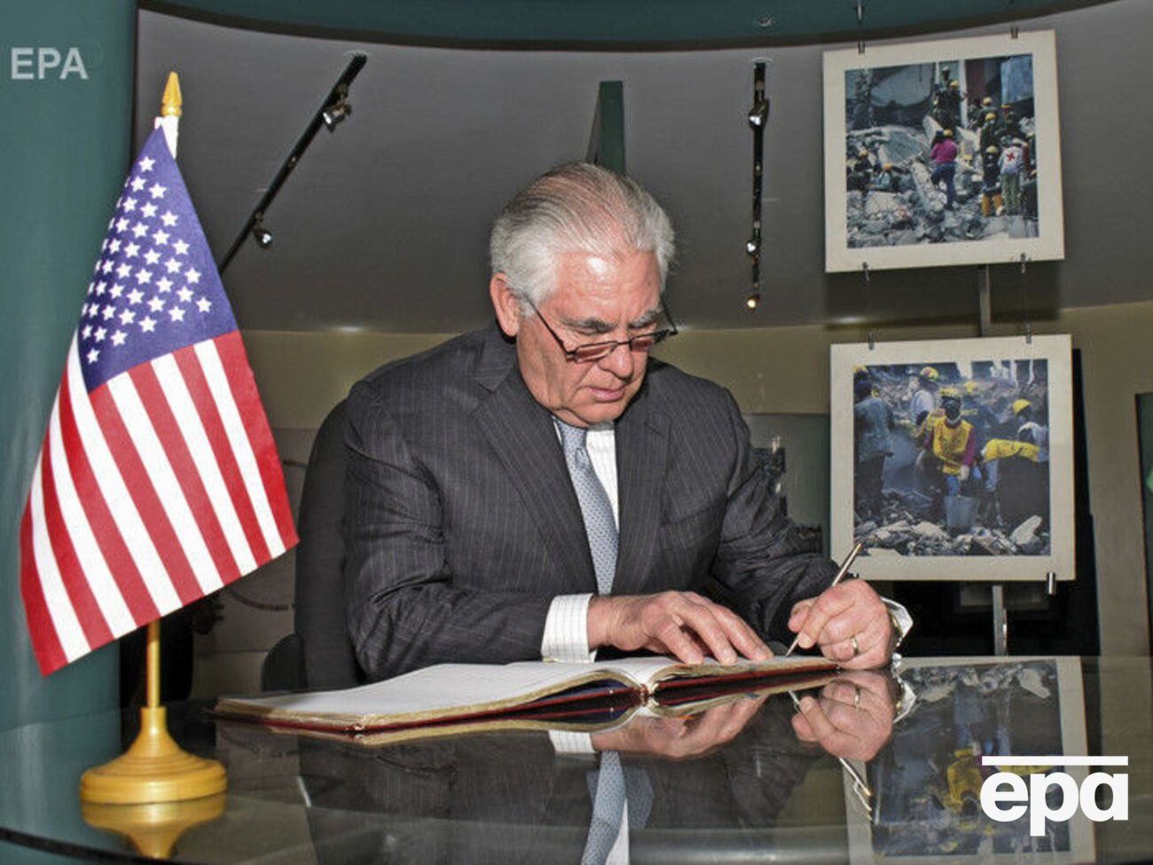 Трамп поблагодарил Тиллерсона за службу