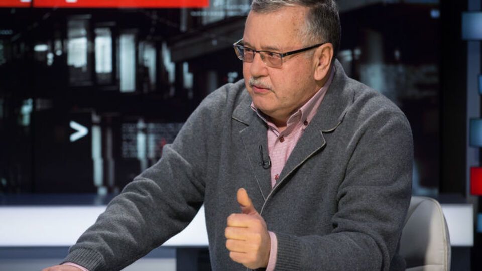 Гриценко: В России тоталитарная, на основе КГБ/ФСБ построенная система, где в военных ведомствах никто и шагу не сделает без благословения сверху