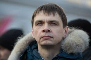 Трампу нічого не лишається, як просити старих республіканських яструбів, як Помпео, поскубати задерикуватого кремлівського півня