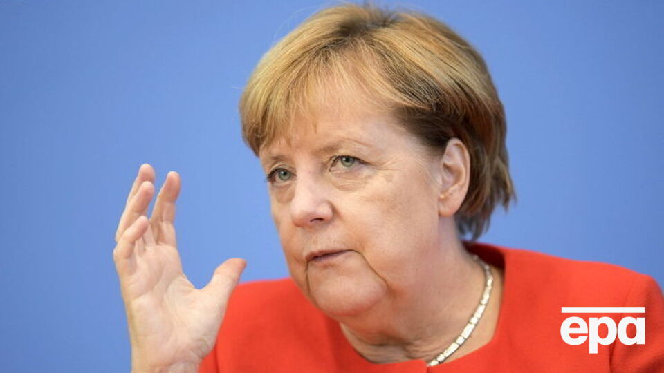 Меркель засудила напад на Скрипаля