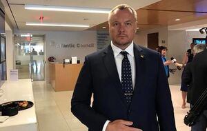 Адвокат Трампа выбросил переданный ему Артеменко план "аренды" Крыма Россией