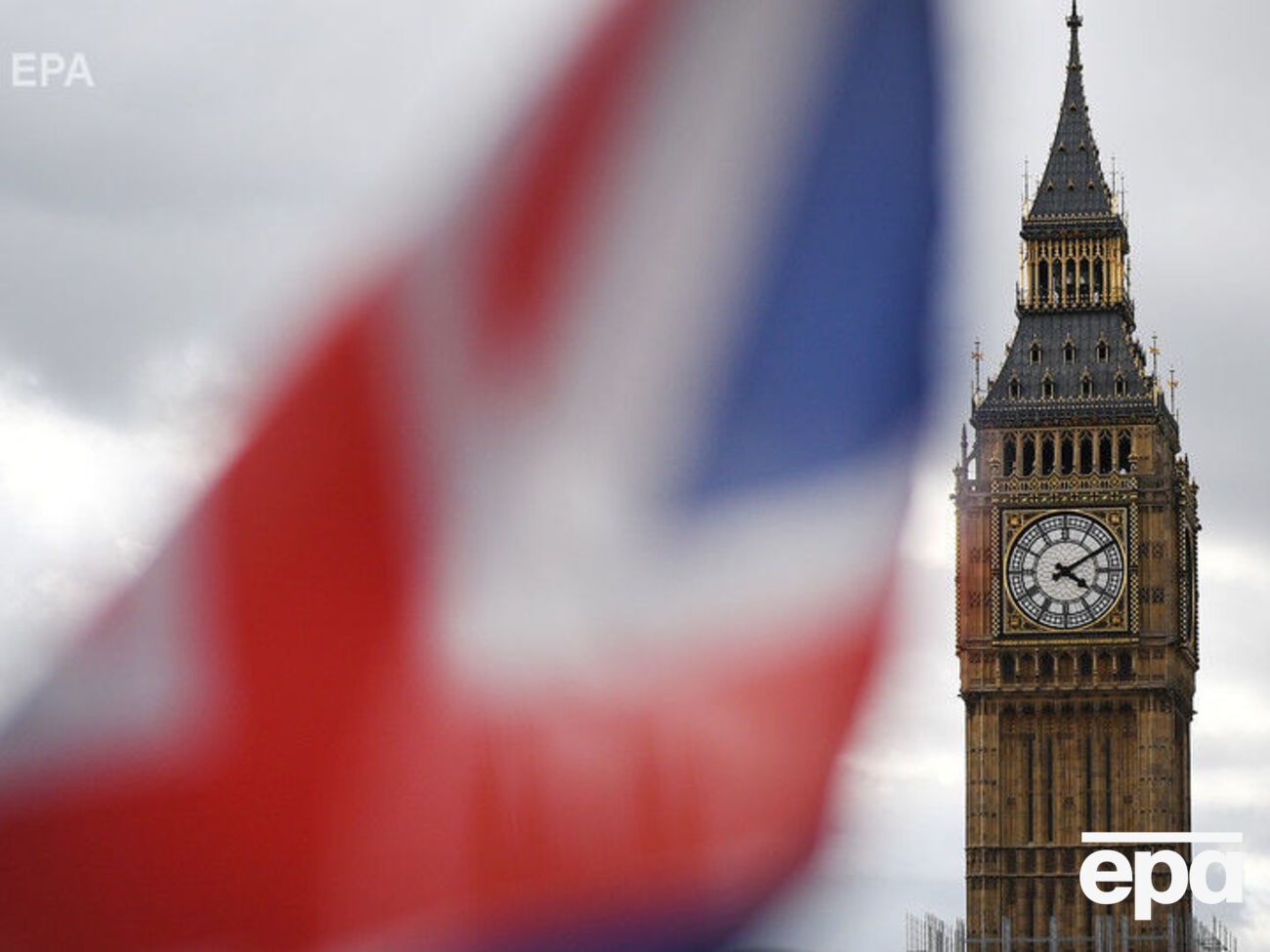 Британия требовала от РФ предоставить объяснения по поводу случившегося со Скрипалем