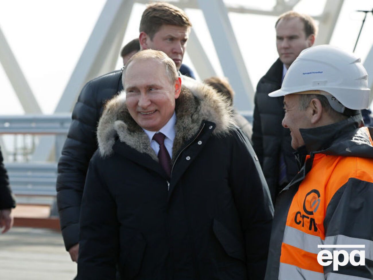 Путін прибув до Криму сьогодні