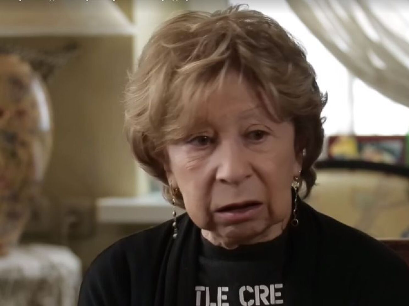 Ахеджакова: Это очень сложно все отрезать