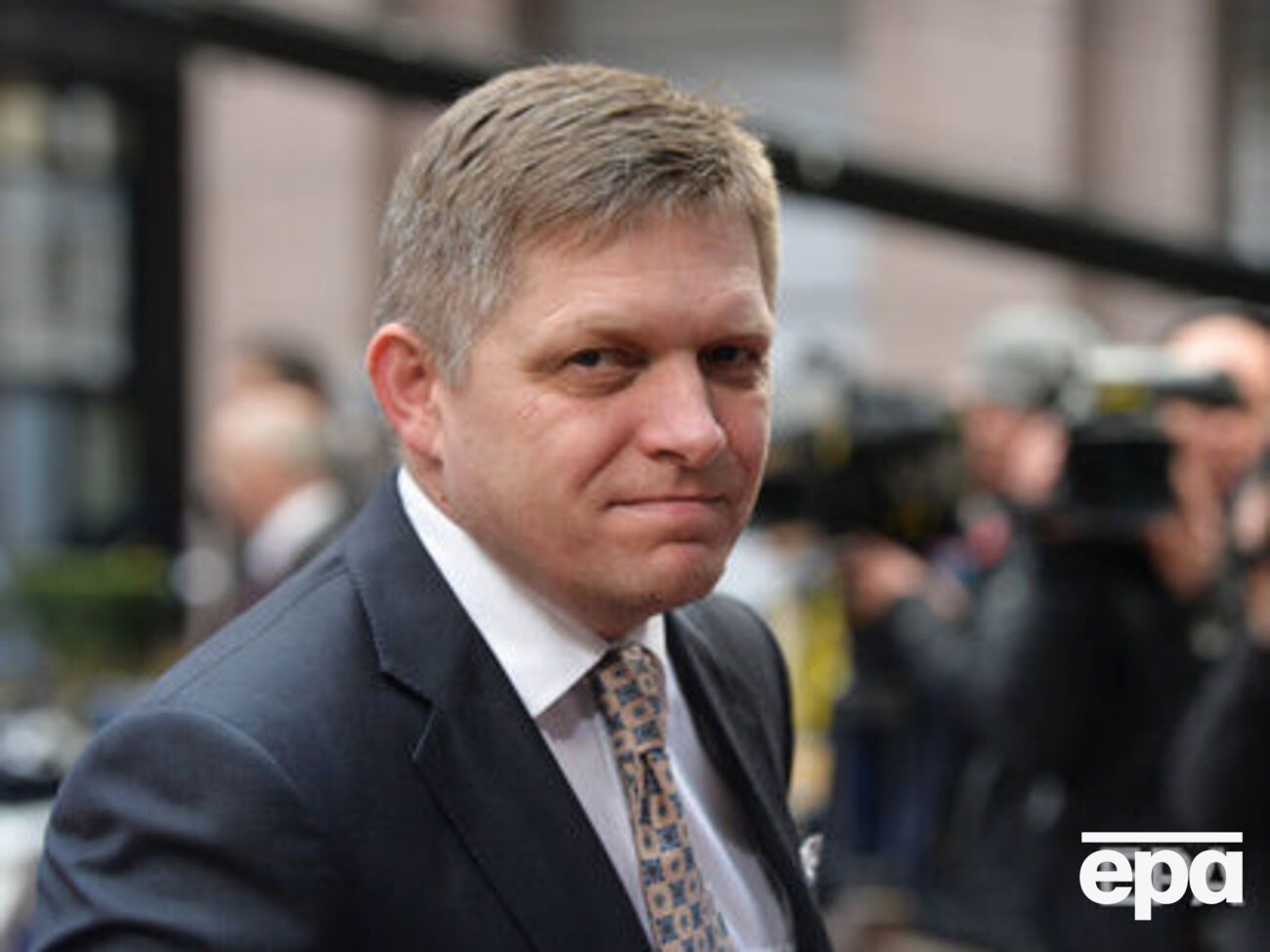 Фицо поставил президенту ряд условий