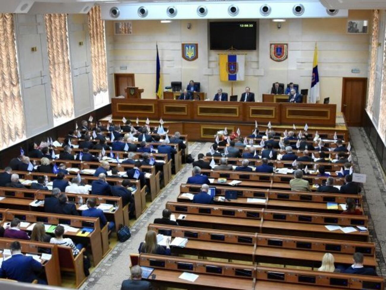 Ройтбурда підтримало 28 депутатів із необхідних 44-х