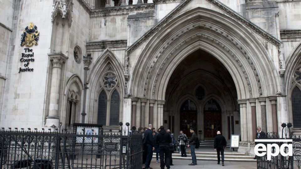 У грудні 2017 року суд Лондона заарештував активи Коломойського і Боголюбова