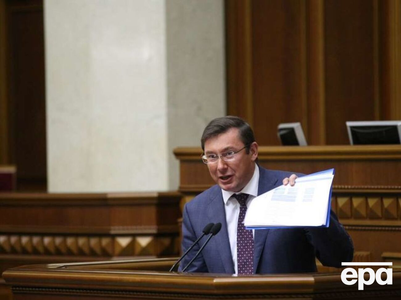 Луценко сподівається, що регламентний комітет Ради розгляне подання ГПУ 21 березня