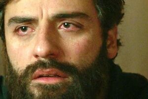 Айзек исполнил главную мужскую роль